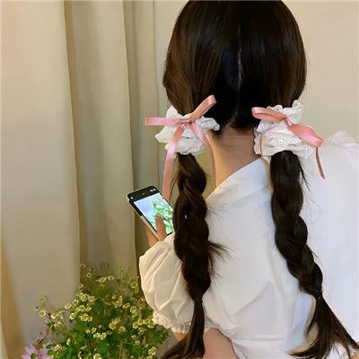 沉默一瞬